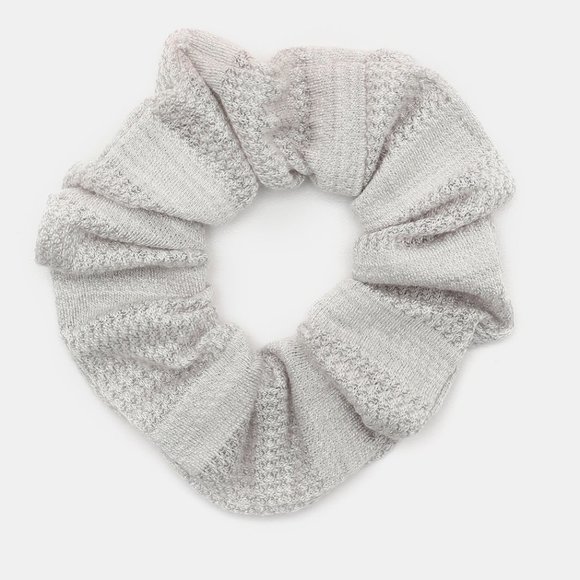 Chouchou accessoire de coiffure préférée en tissu - Picture 3 of 3